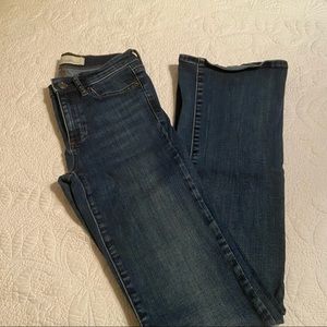 GAP PERFECT BOOT JEANS, Size 25